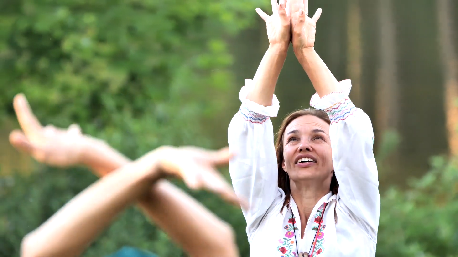 Weiber Yoga – Zauberinnen im schwesterlichen Miteinander.
